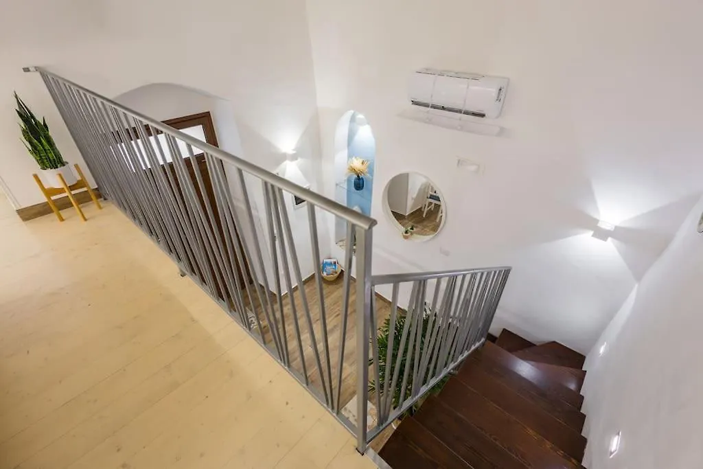 Centro Storico Sciacca - Casa Di Pisa Cortile Termine Villa
